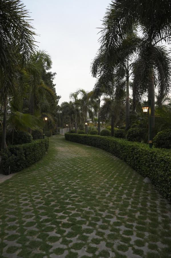 Kamal Resorts - The Luxury Of Being Yourself Ludhiana Zewnętrze zdjęcie