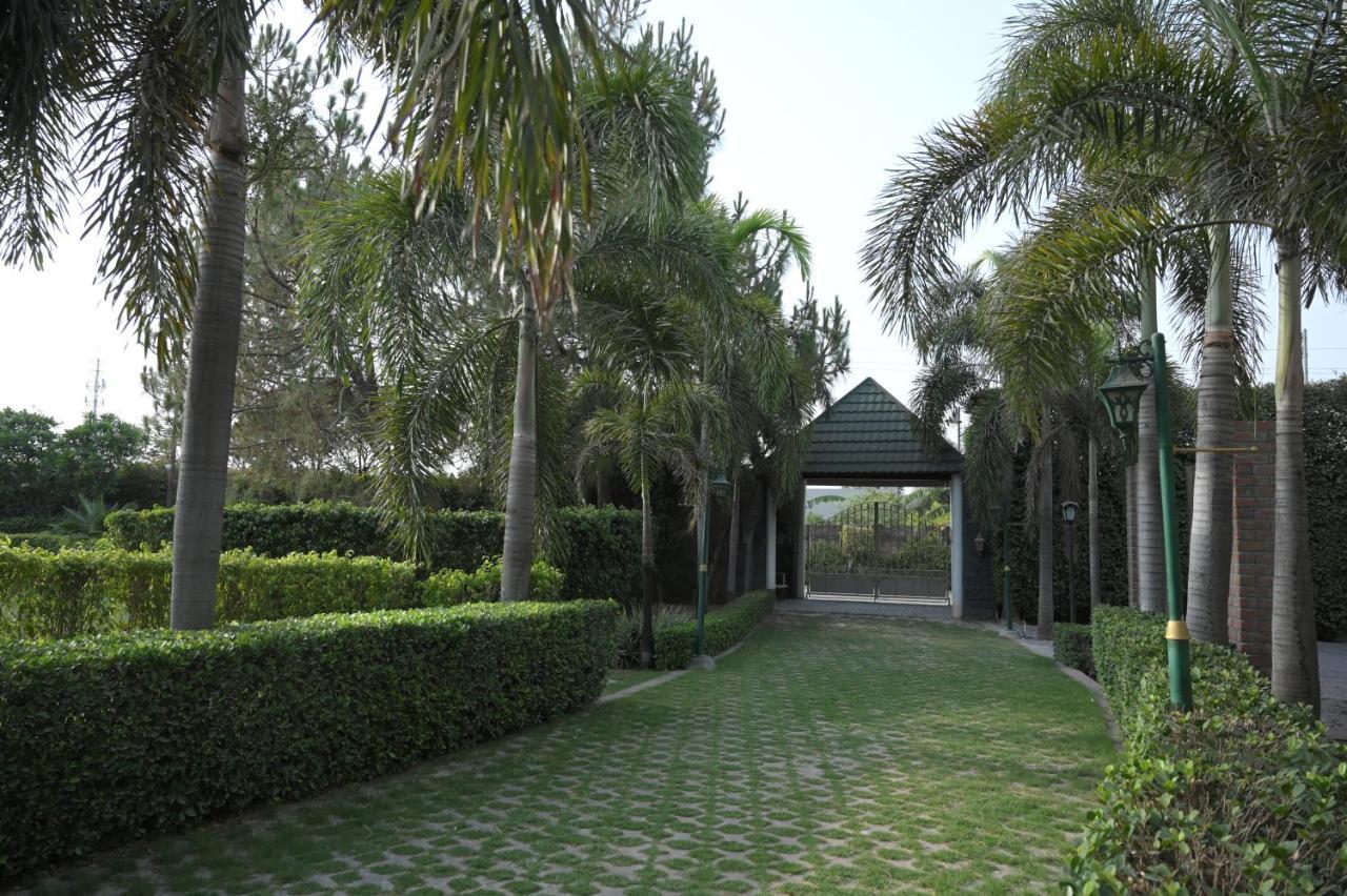 Kamal Resorts - The Luxury Of Being Yourself Ludhiana Zewnętrze zdjęcie
